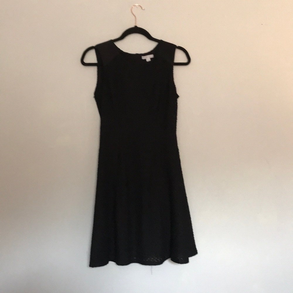 Black Sleeveless Dress